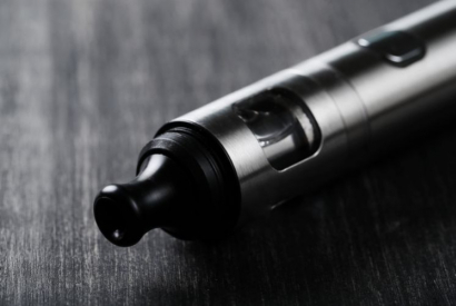 15 experts antitabac de renom défendent la cigarette électronique