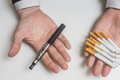 Peut-on vapoter et fumer en même temps ?